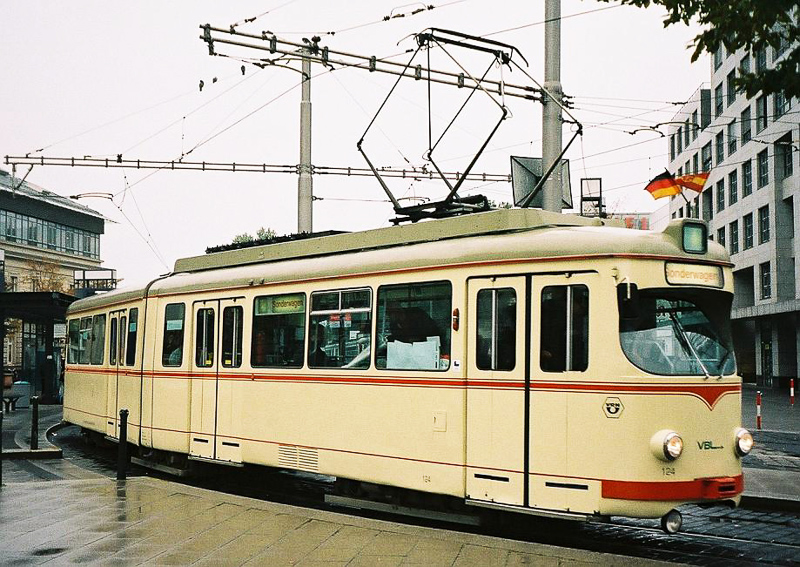 Gelenkstraßenbahn