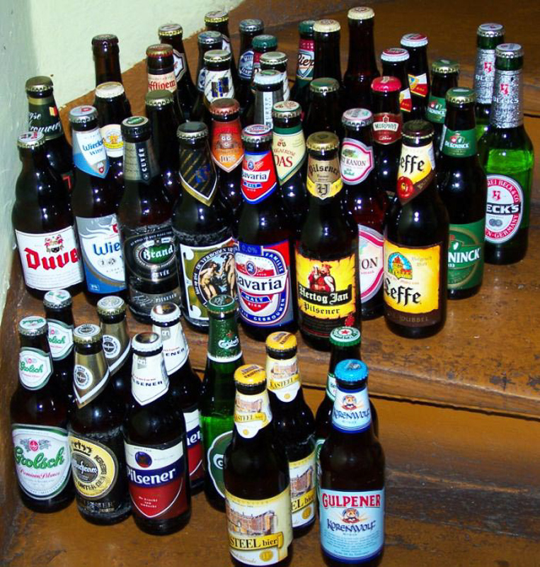 Beer Bottle 在英语词典里beer Bottle 的定义和近义词