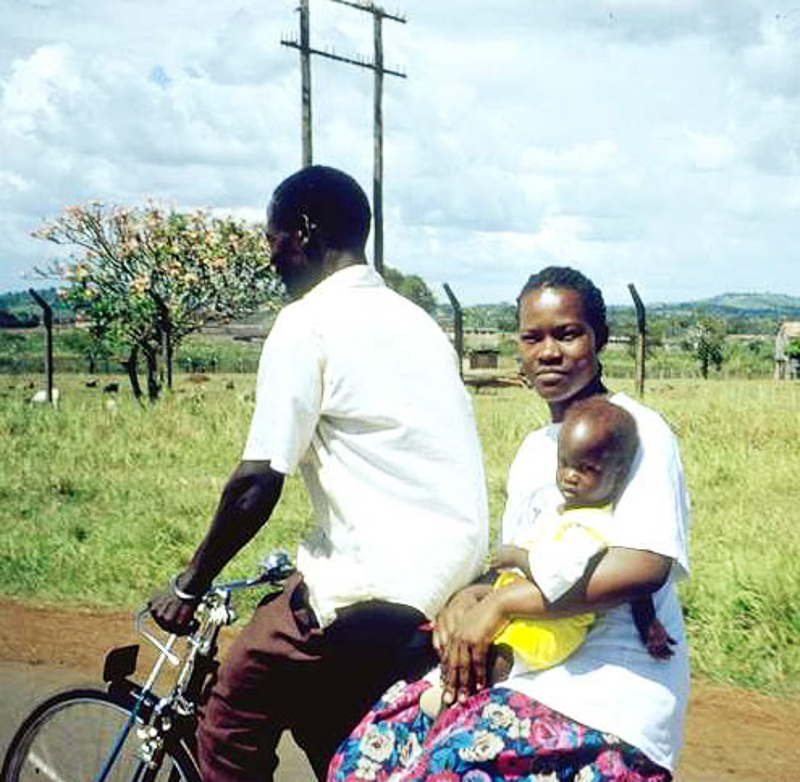 Definition and synonyms of boda-boda in the English dictionary