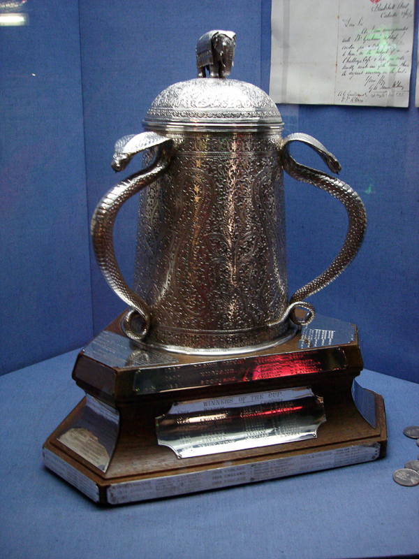 CALCUTTA CUP - Definition and synonyms of Calcutta Cup in the English  dictionary
