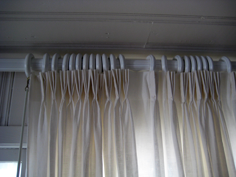 curtain hook