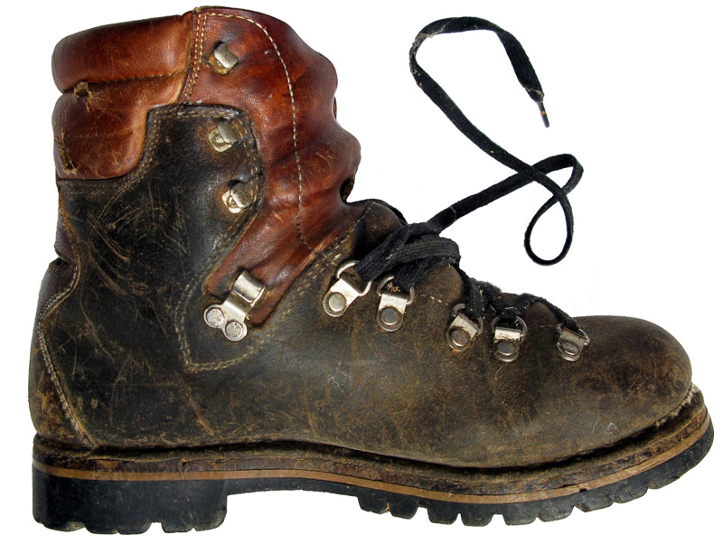 HIKING BOOTS - Definition and synonyms 