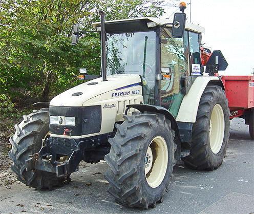 TRACTOR - Definition and synonyms of tractor in the Spanish dictionary