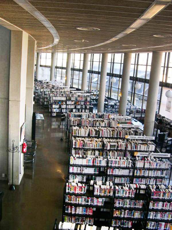 पुस्तकालय