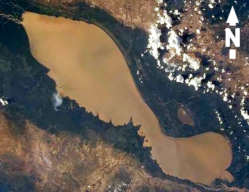 洞里萨湖